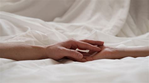Éjaculation sur le corps (COB) Massage sexuel Prilly